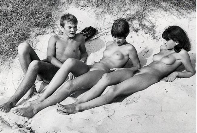 Family nudism gallery retro, beautiful young nudists photos