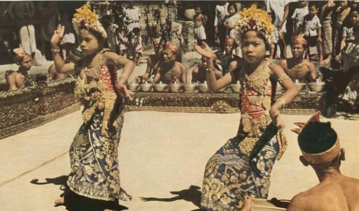 Legong: Dance of the Virgins 1935 [Bali India] Naturism documentary video